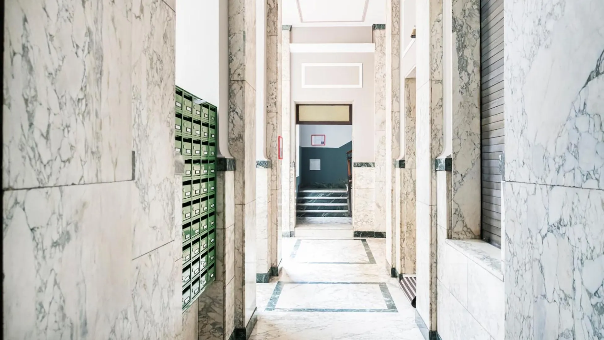 114 - Amazing Flat Fully Furnished In P.Ta Romana Milan 0*,  Italy
